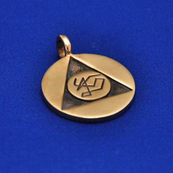 Künstlertalisman bronze